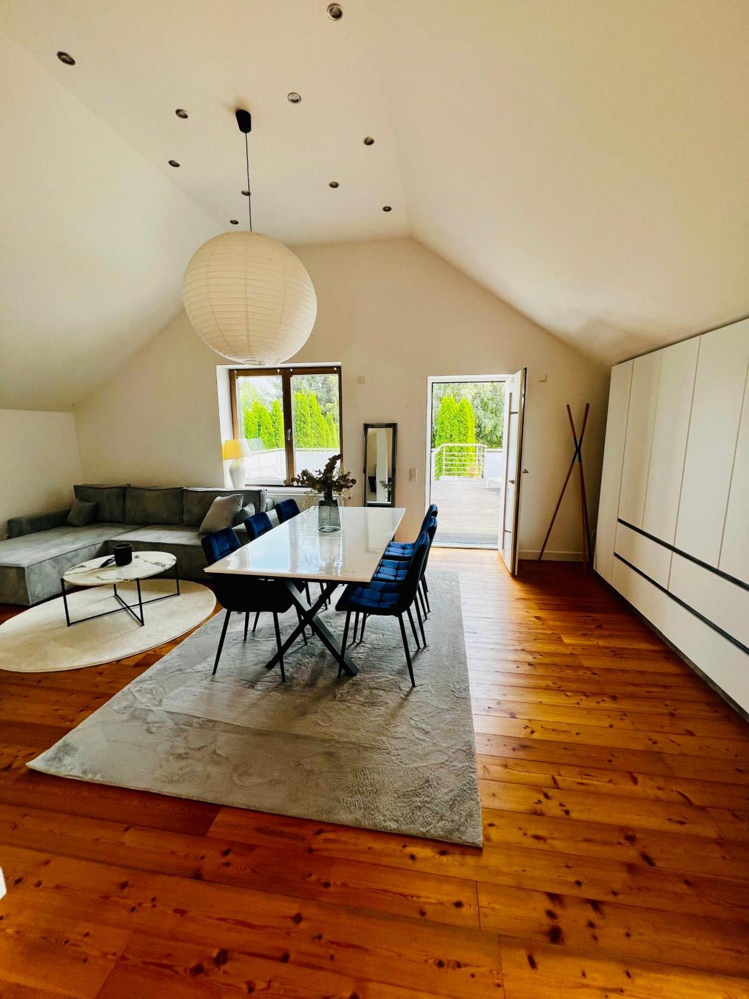 Stilvolle Studiowohnung Mit Sonnenterasse レーダ・ヴィーデンブリュック エクステリア 写真
